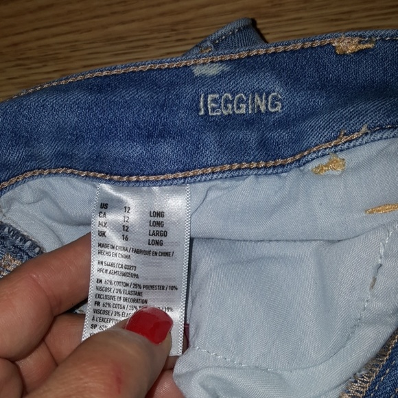 American Eagle cuttoff jegging. Stretch. - Picture 3 of 7